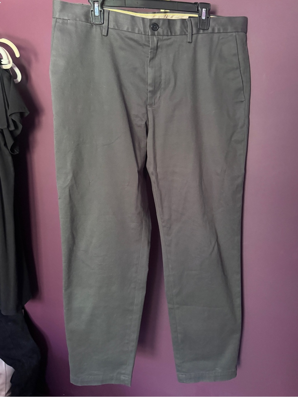 Banana republic mens’ chinos